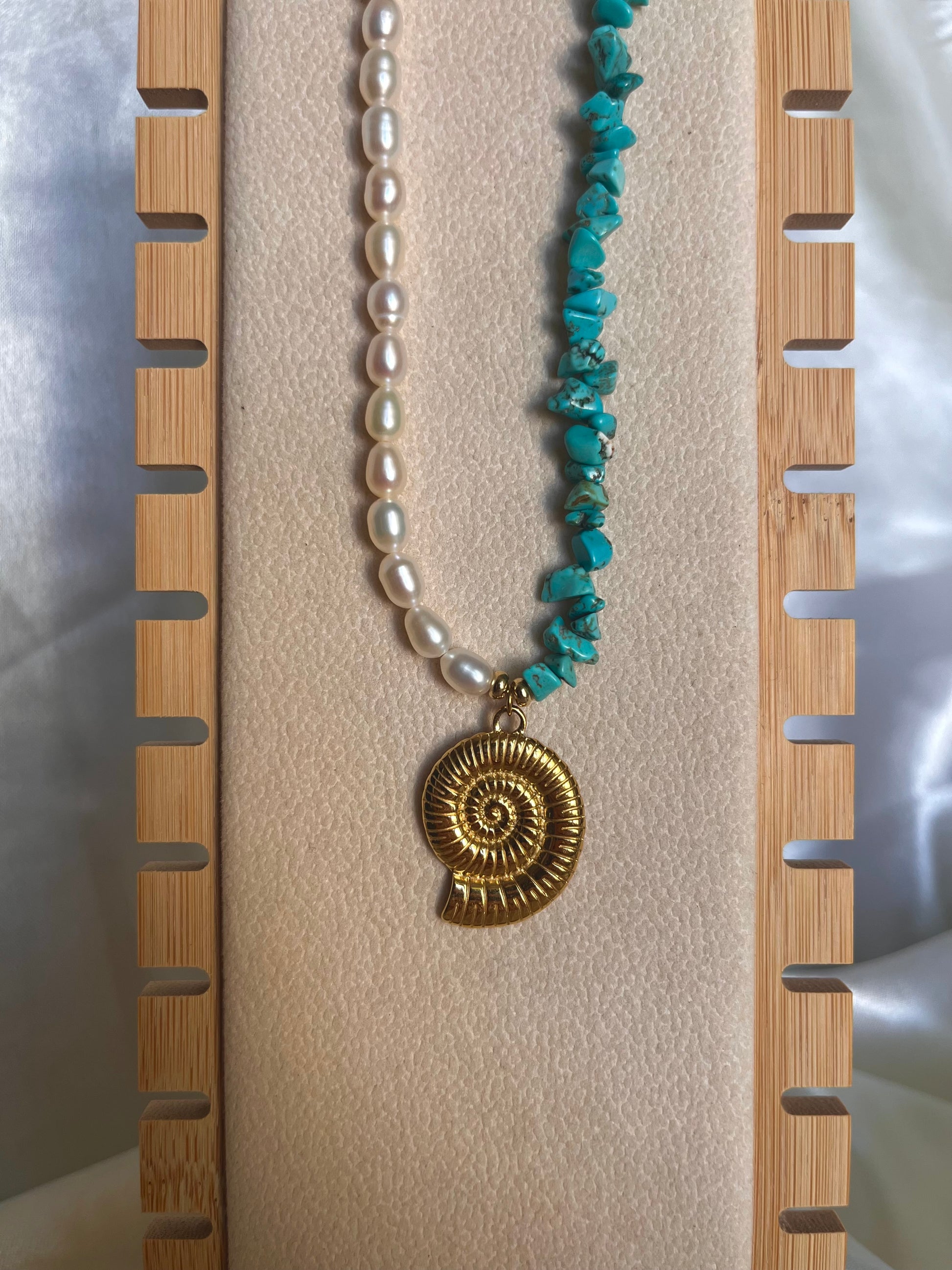 Collier ALBA
